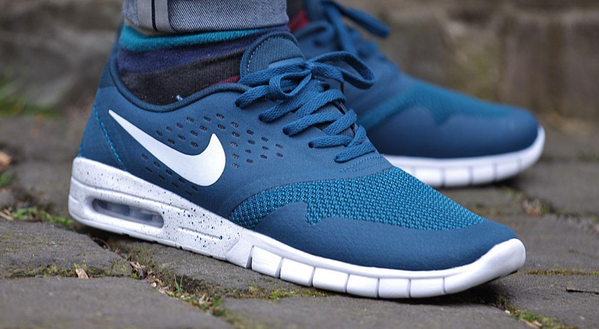 Nike sb koston 2 max best sale